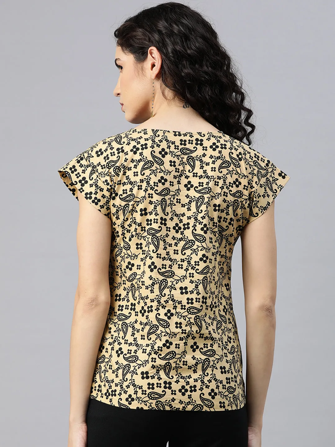 Cottinfab Women Paisley Printed Ethnic Top