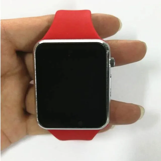 Smart watch with camera