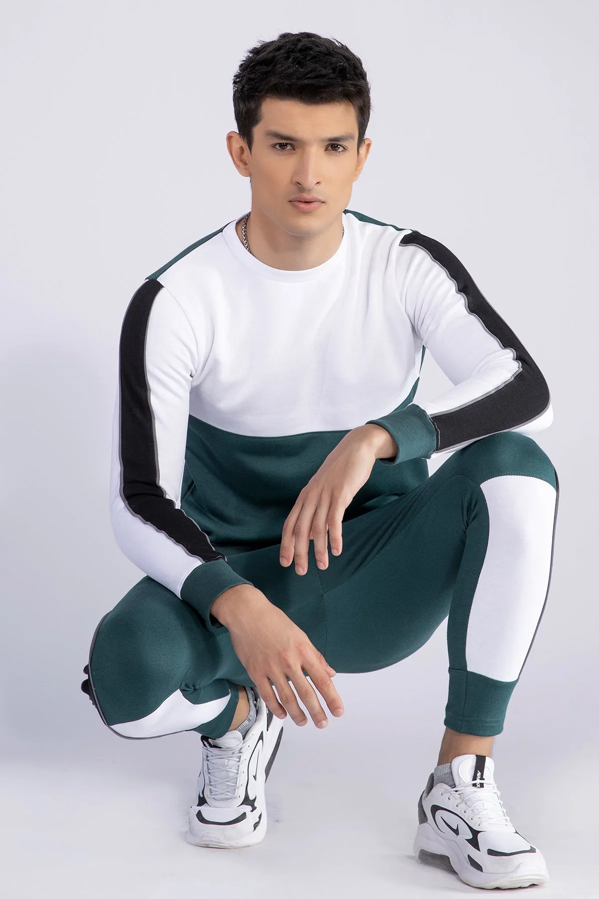 White-Zink Color Block Sweatshirt - W21 - MSW032R